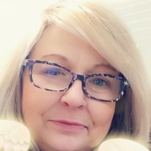 Meet your Posher, Kellie